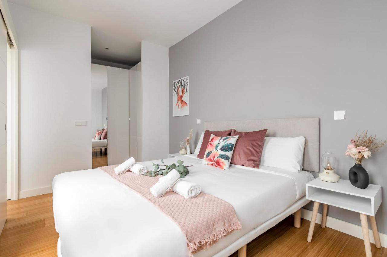 Apartamento Charming Tirso De Molina III Madrid Exterior foto