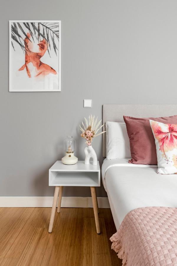Apartamento Charming Tirso De Molina III Madrid Exterior foto